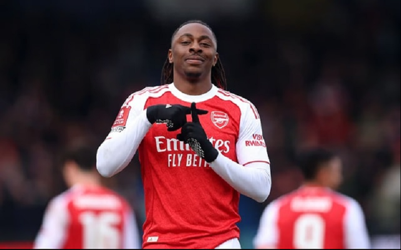 arsenal-thap-thom-ve-the-trang-cua-eze-sau-chien-thang-truoc-leverkusen