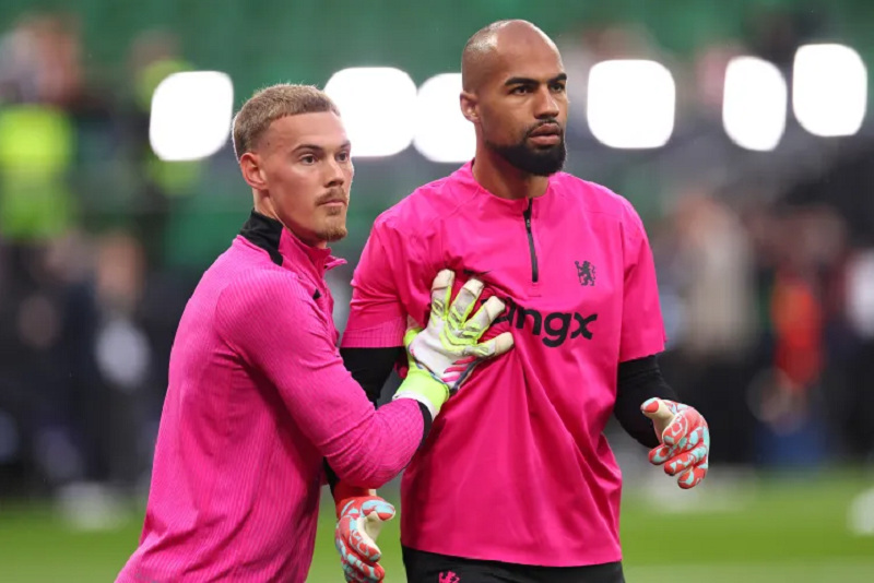 hlv-chelsea-khang-dinh-niem-tin-voi-sanchez-va-jorgensen